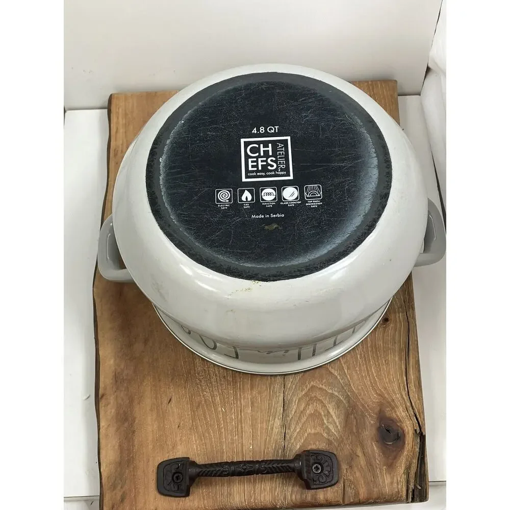 Chefs Atelier Light Grey 4.8 QT Enameled Steel Pot Faith in Food